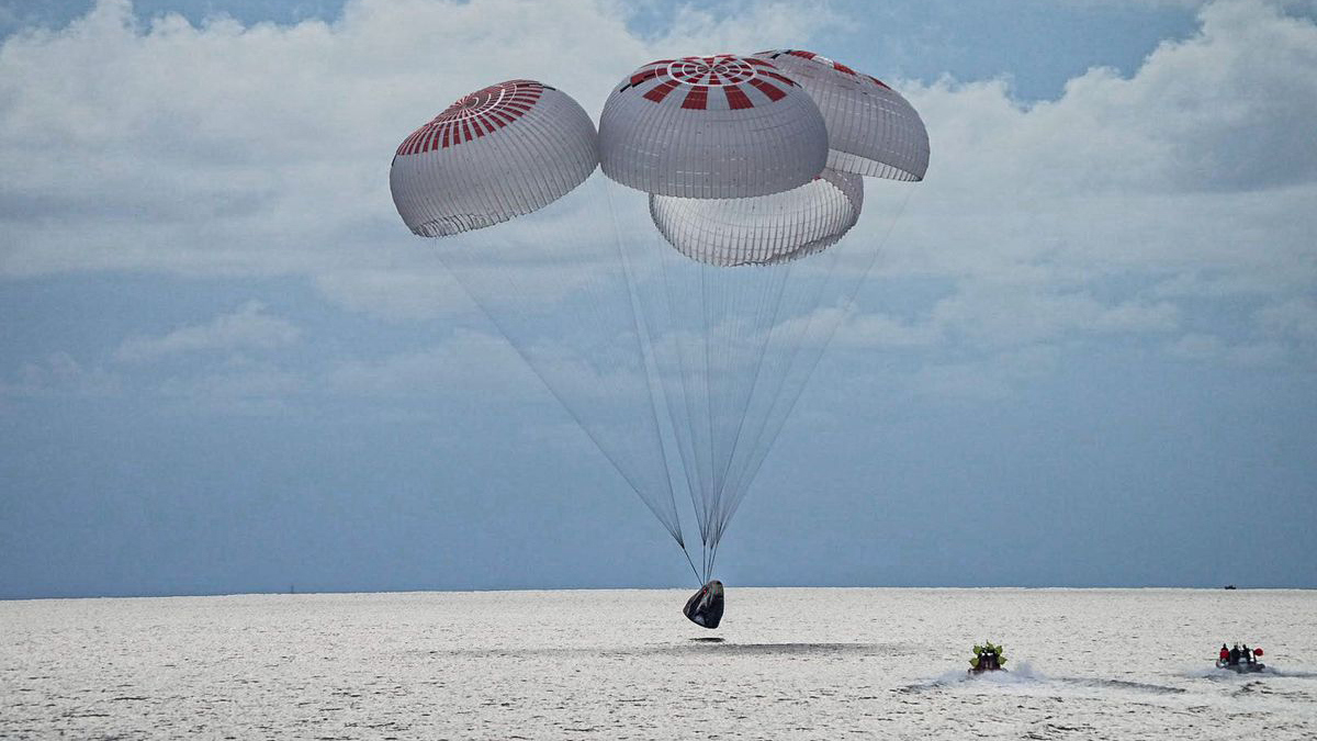Inspiration4 og Shenzhou 12 hjemme igjen*
